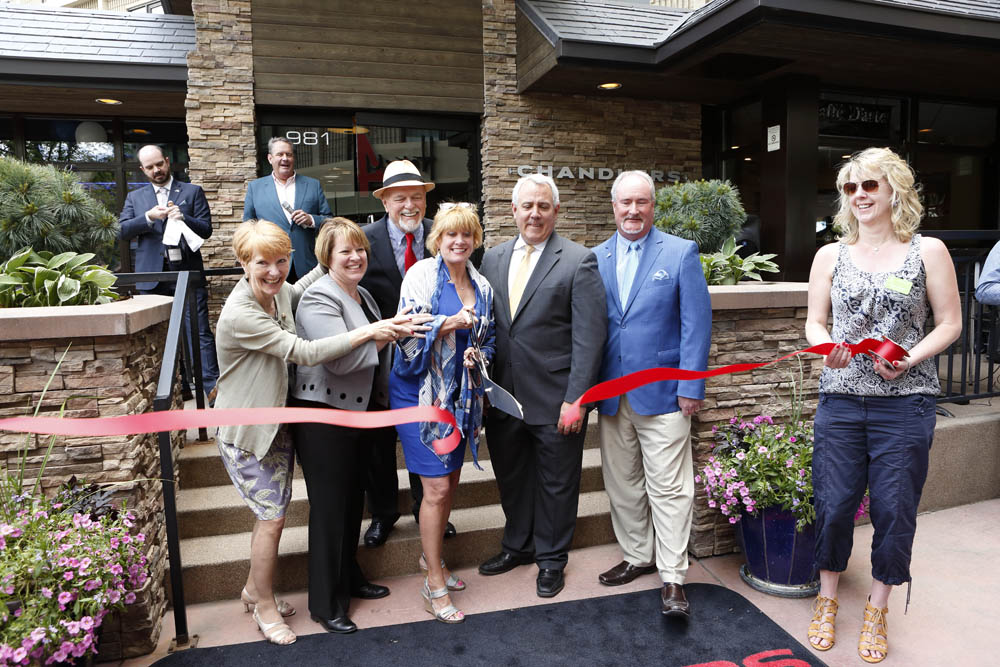 Pictured (l-r) are Bea Black, executive director, Women’s and Children’s Alliance; Hotel 43 General Manager Lisa Benjamin; MaryBeth and Rex Chandler; Boise Mayor David H. Bieter; and Bill Connors, president and CEO, Boise Metro Chamber of Commerce